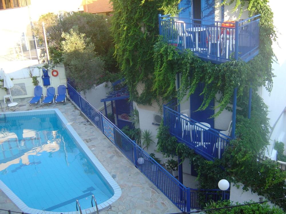 Amazona Aparthotel Agia Pelagia Eksteriør bilde